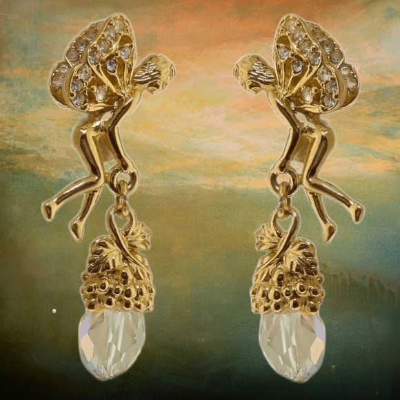 🧚♀️ Kirks Folly, Vintage Vale of the Fairies Earrings - Picture 5 of 16